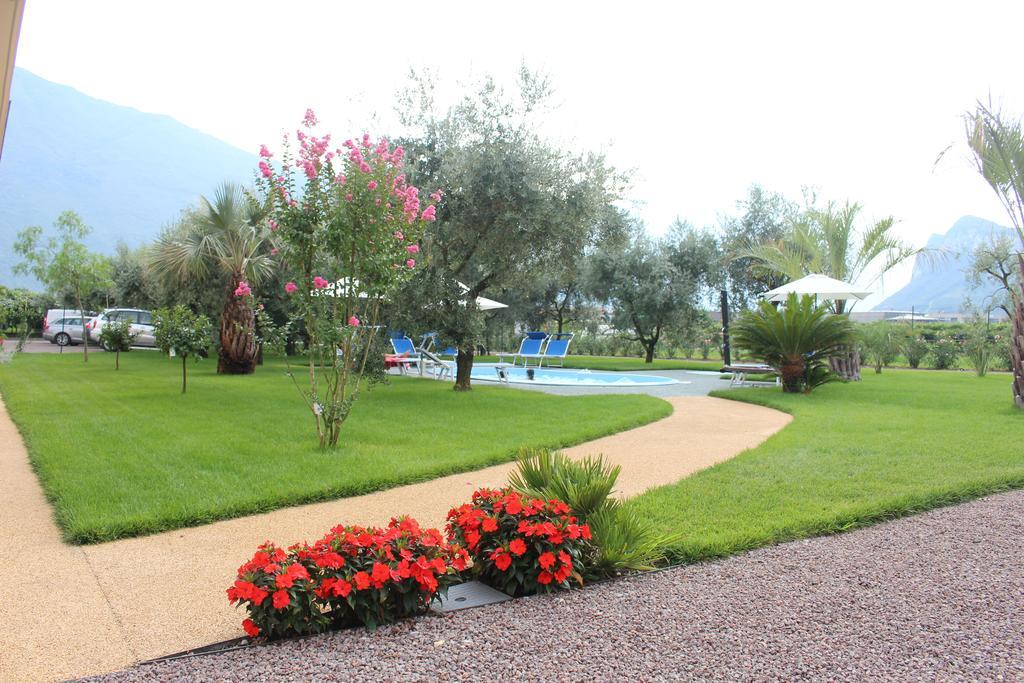 Agritur Il Melograno Villa Arco Kültér fotó