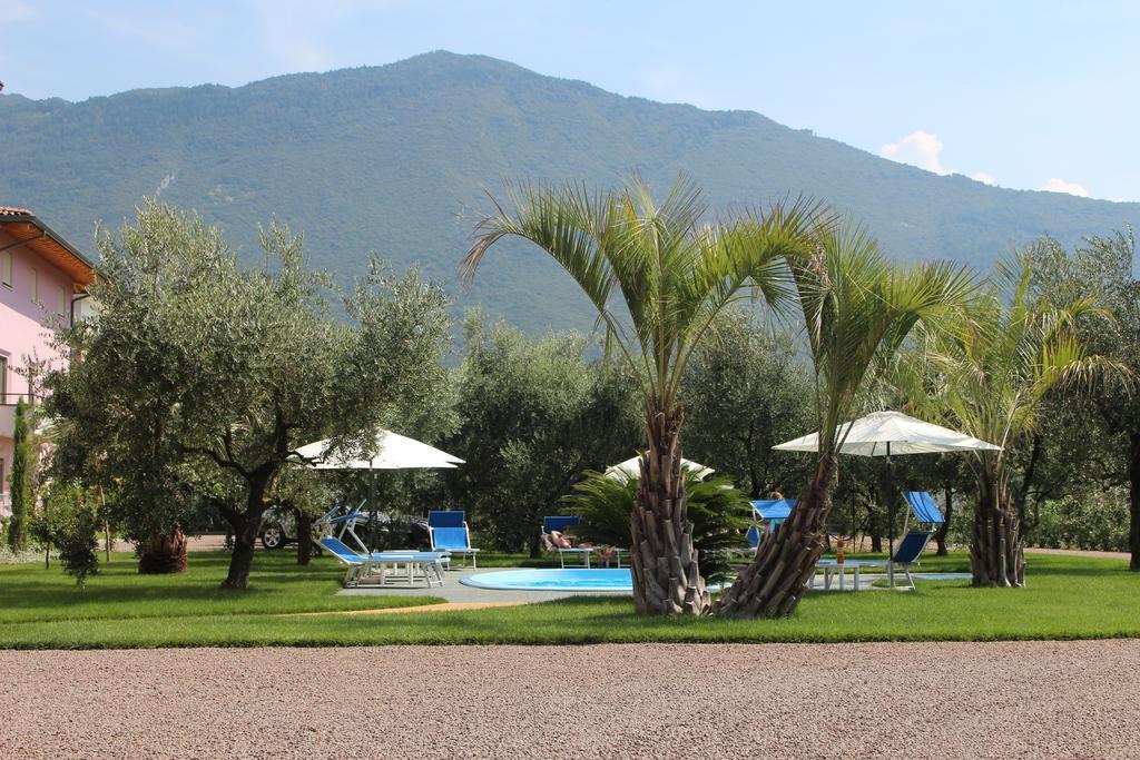 Agritur Il Melograno Villa Arco Kültér fotó